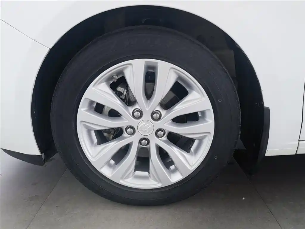 Buick Excelle 2021 Exemplar 1.5L Auto Elite фото 17