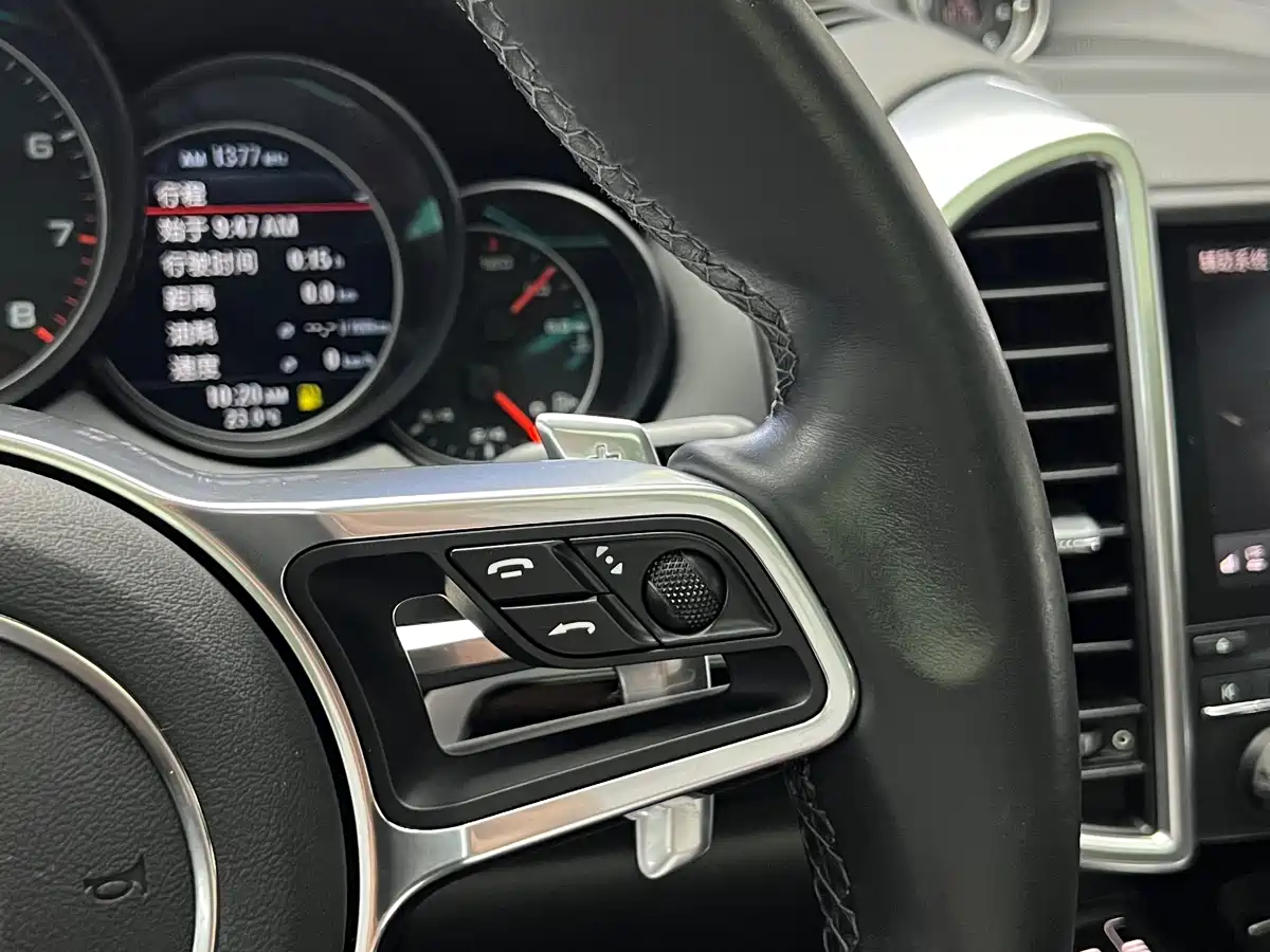 Porsche Cayenne 2018 Cayenne 3.0T фото 34