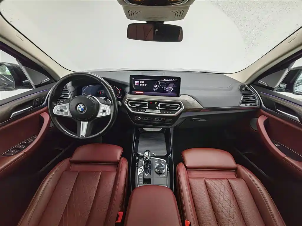 BMW X3 2022 Facelift xDrive30i Leading M Shadow Edition фото 5