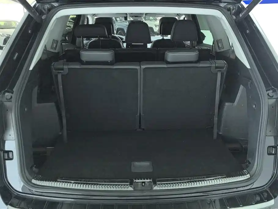 Volkswagen Teramont 2022 530 V6 4MOTION Premium Flagship фото 4
