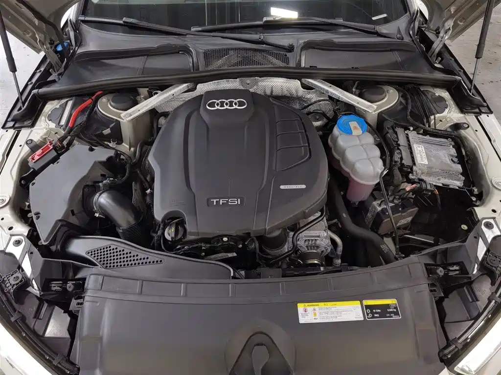 Audi A4L 2018 30th Anniversary 40 TFSI Progressive фото 6