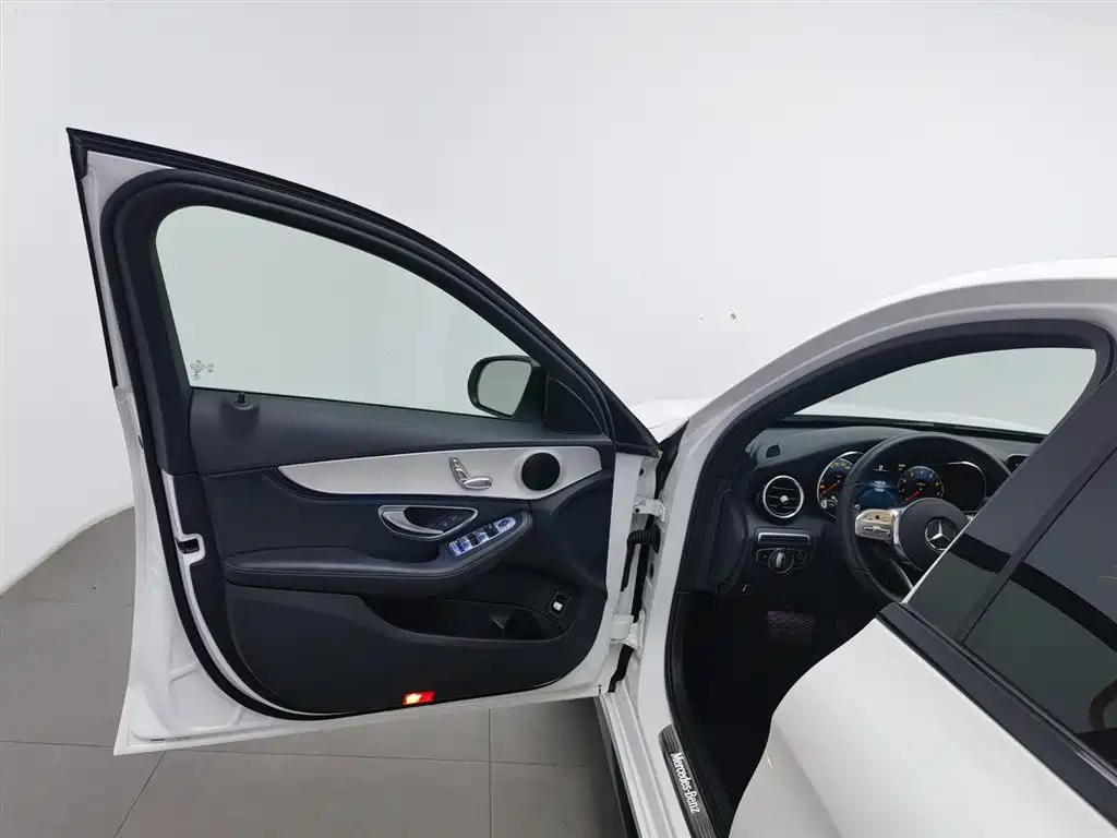 Mercedes-Benz C-Class 2020 Facelift C 260 Sport Version фото 8