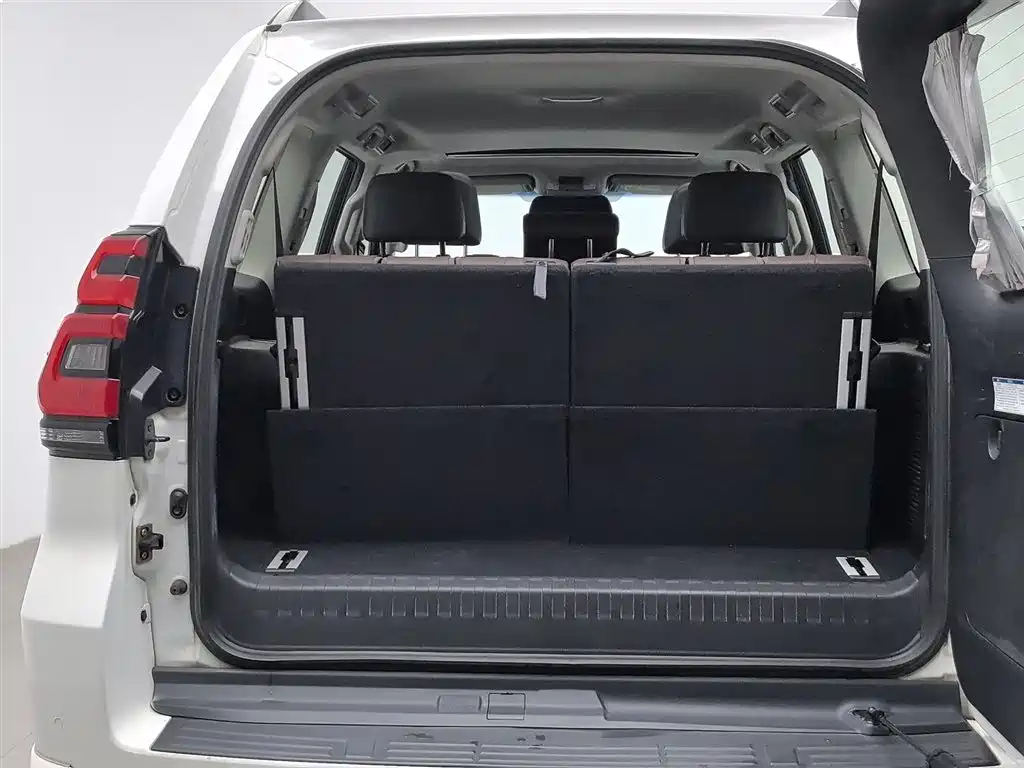 Toyota Prado 2019 3.5L Automatic TX-L Zunxiang Edition with Rear-mounted Spare Tire фото 16