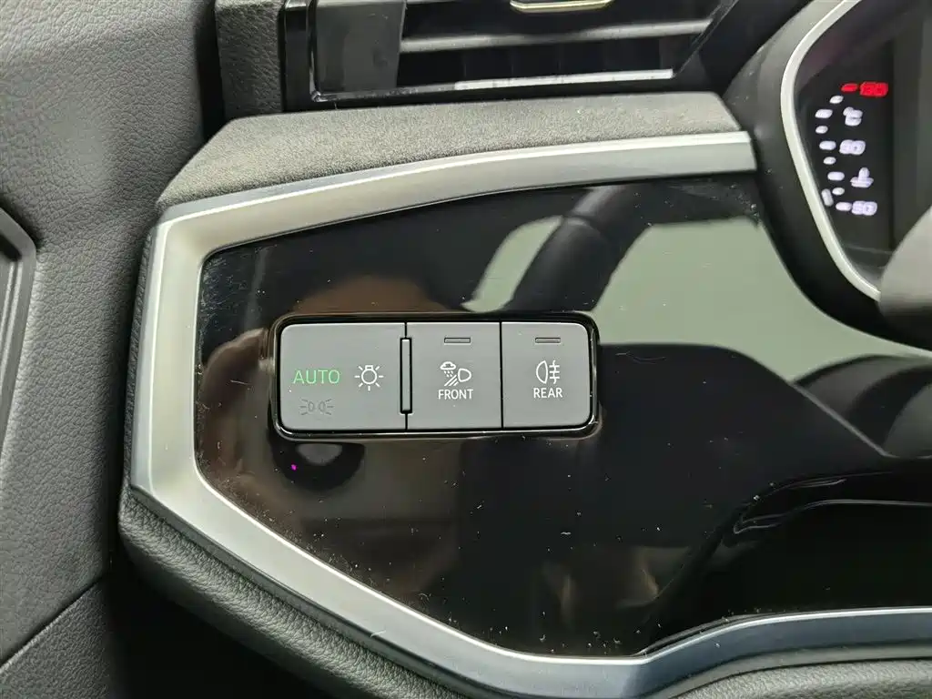 Audi Q3 2021 35 TFSI Fashion Sport фото 21