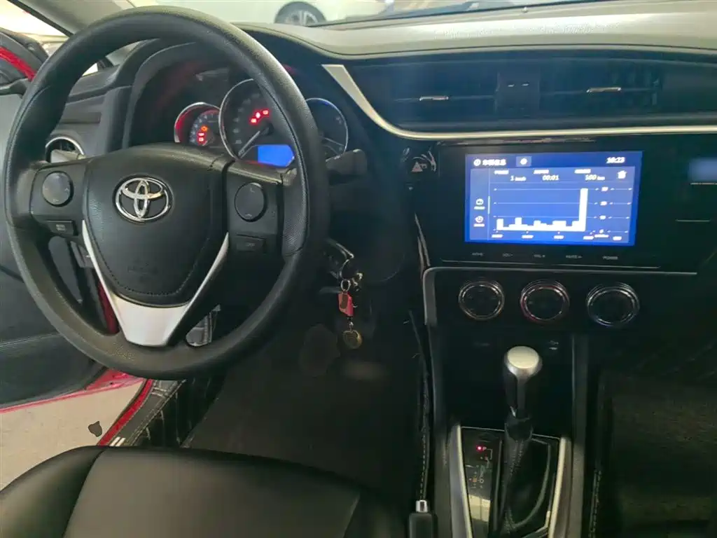 Toyota Levin 2017 Facelift 185T CVT Elite (China V) фото 10