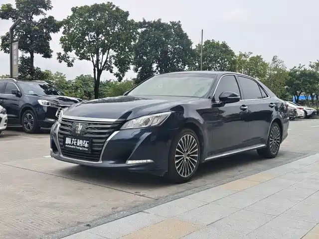  Toyota Crown 2018 2.0T Sport Edition