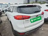 Фото 5 - Geely Atlas