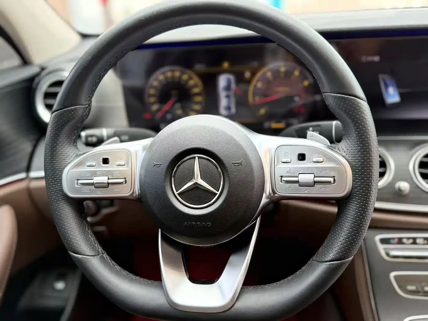 Mercedes-Benz E-Class 2020 Facelift E 300 L Sport Fashion фото 15