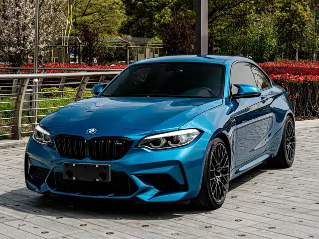 BMW M2