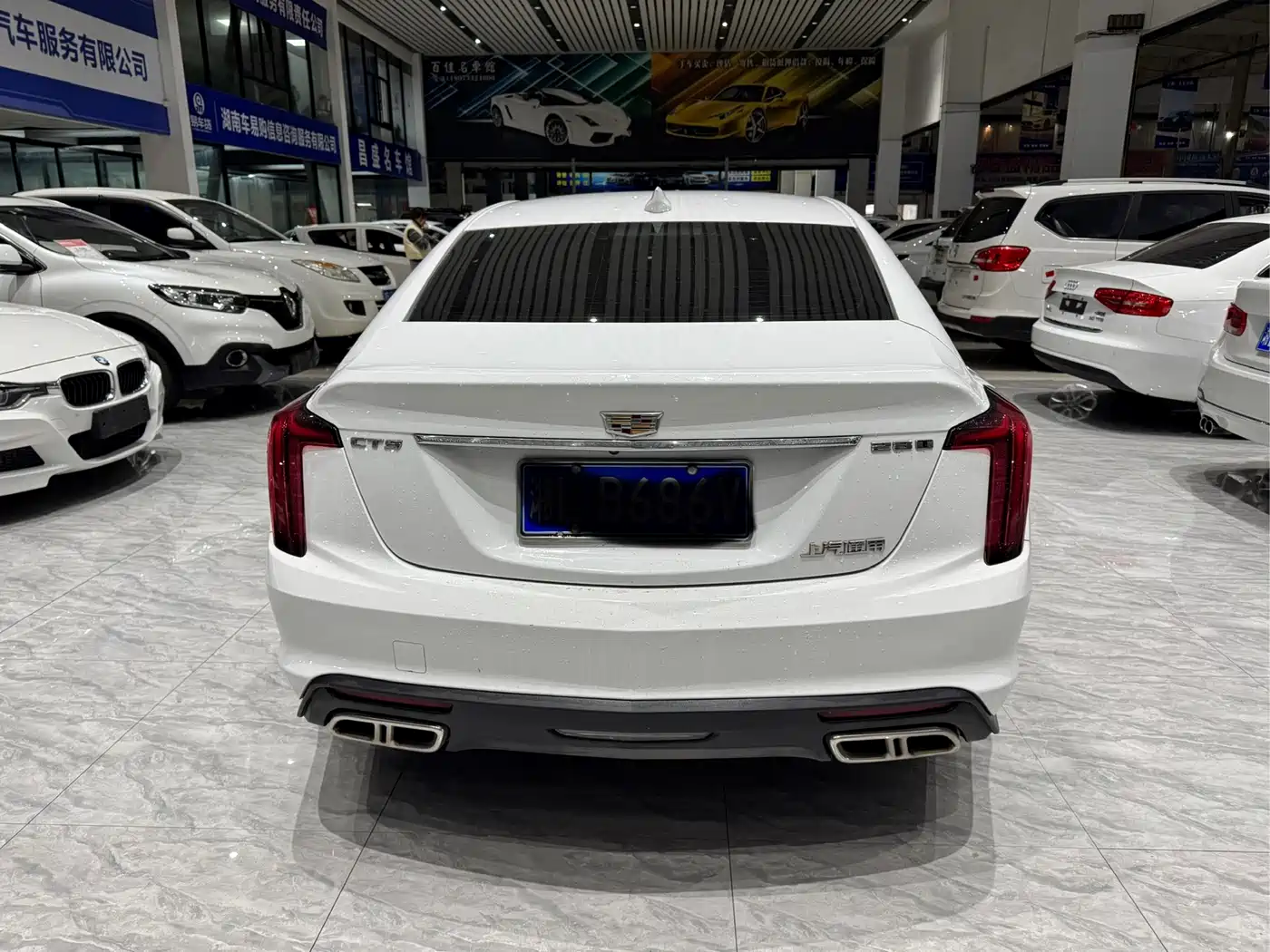CADILLAC CT5