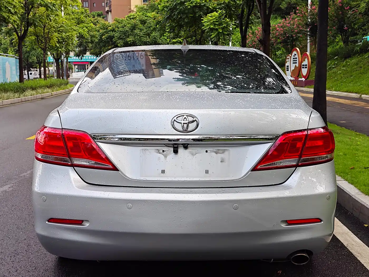 Photo 15 - Toyota Camry