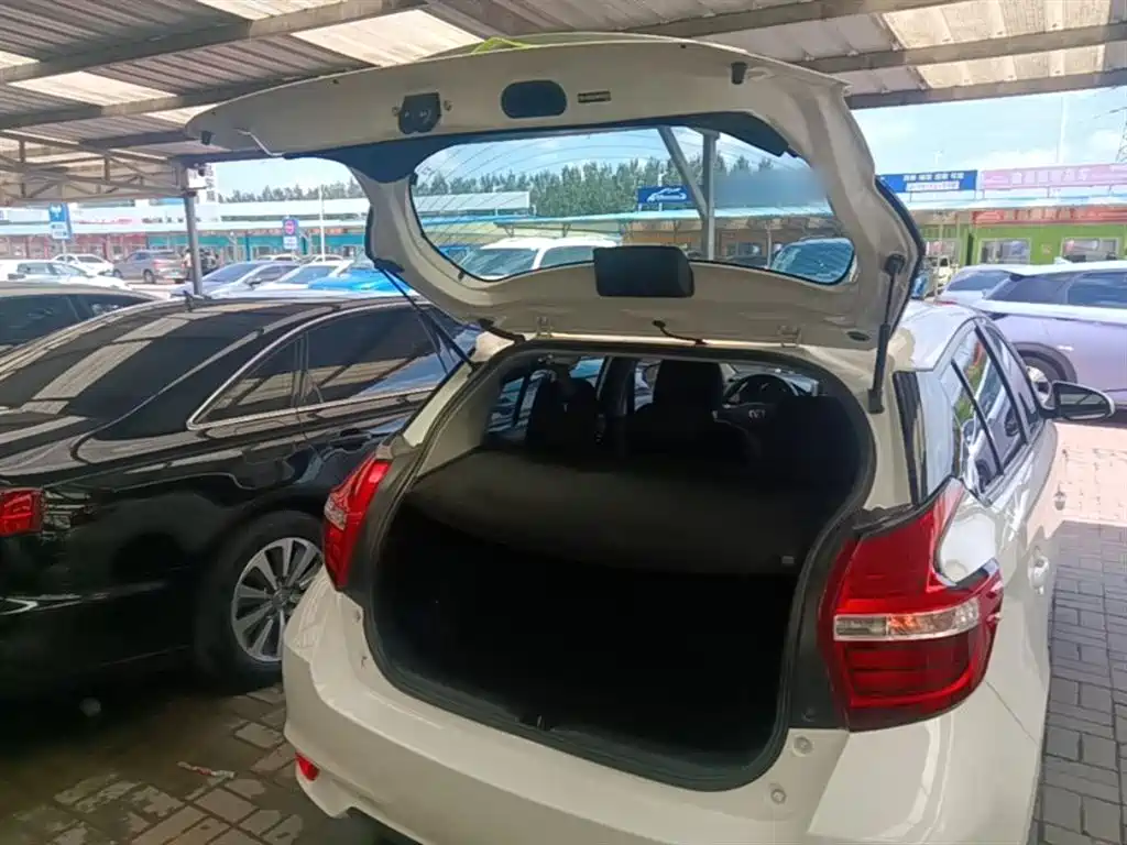 Toyota YARiS L Zhi Xuan 2016 Facelift 1.5E CVT Charming Edition фото 19