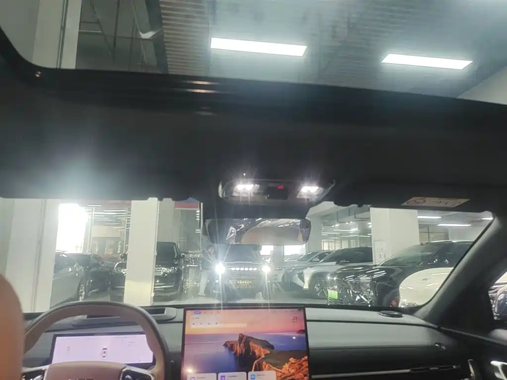 Geely Galaxy Galaxy A7 2025 EM-i фото 18