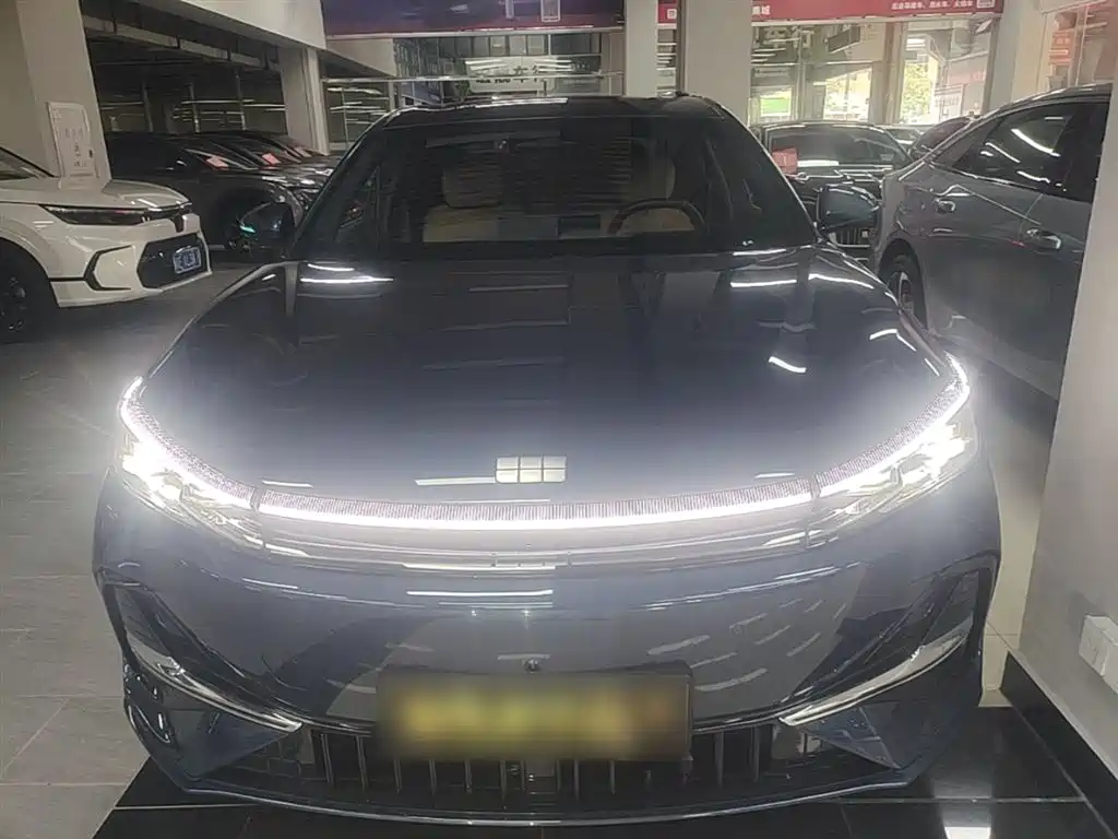 Geely Galaxy Galaxy A7 2025 EM-i фото 3