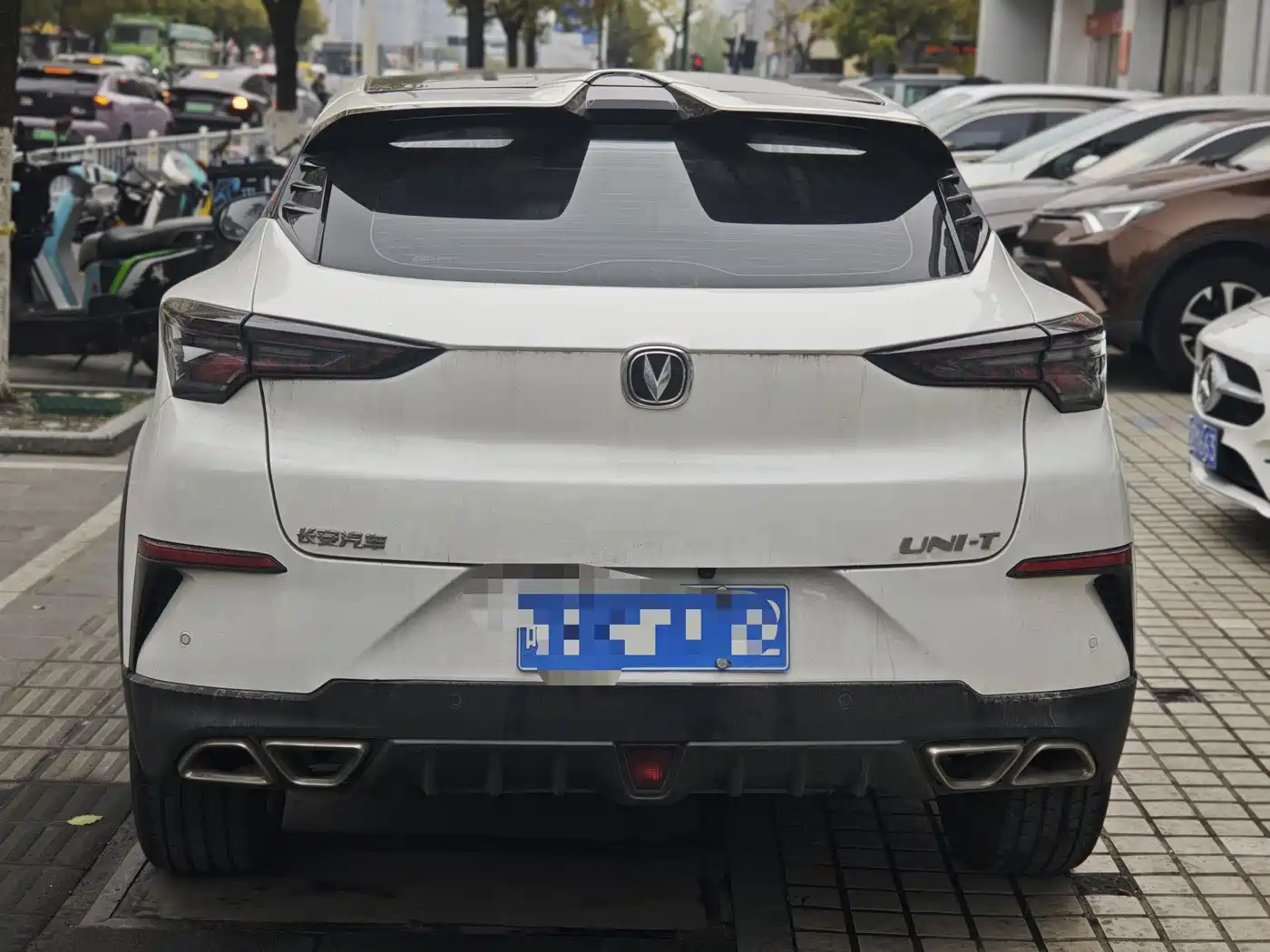CHANGAN UNI-T
