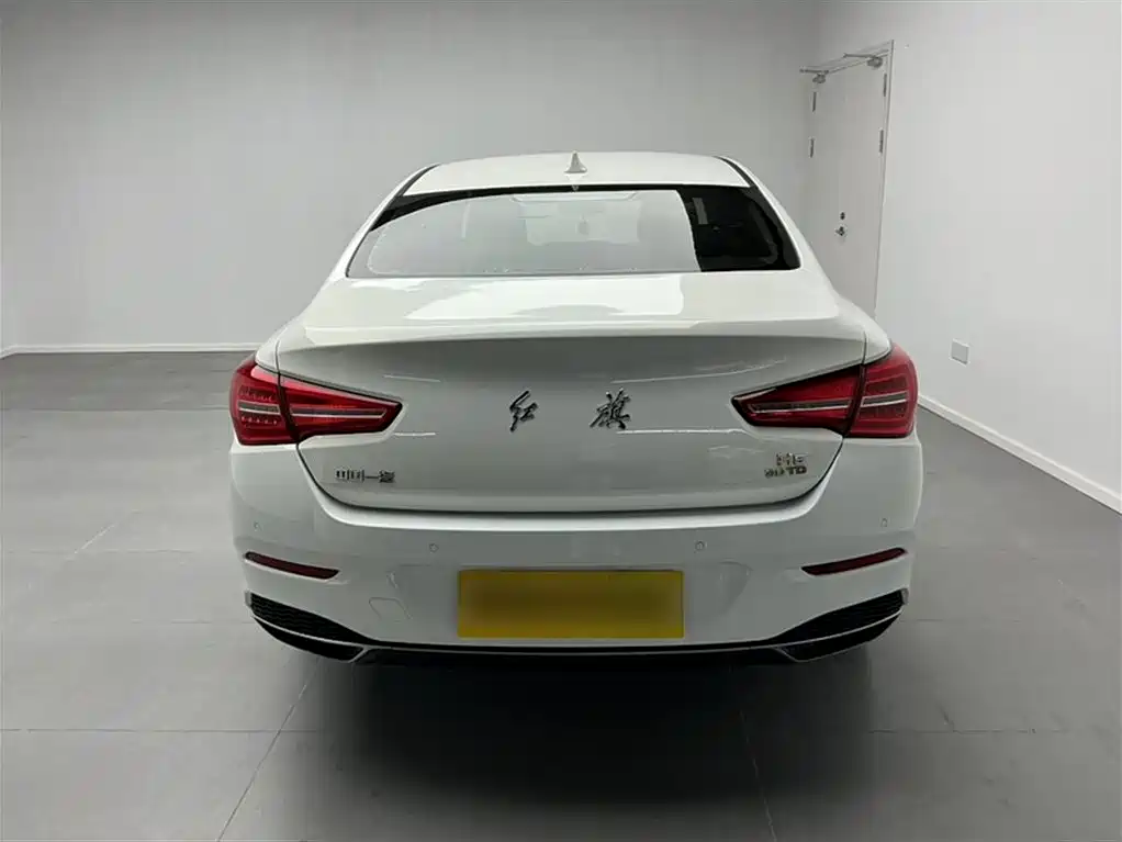 Hongqi H5 2018 30TD Smart Connect Agile Edition фото 25