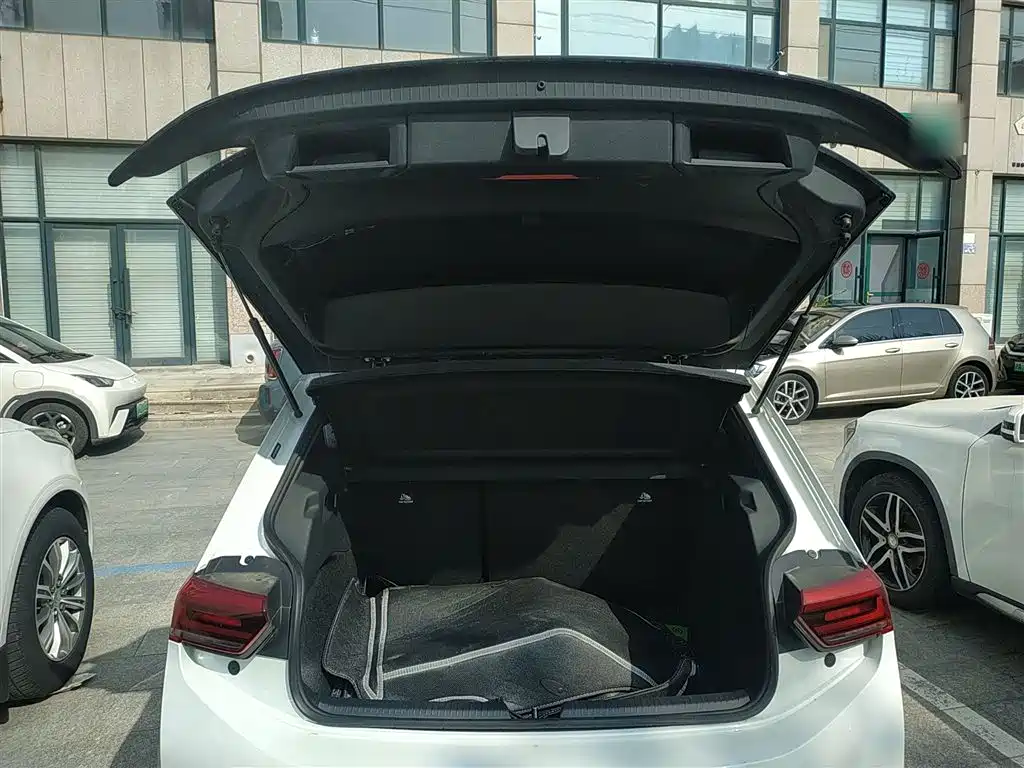 Volkswagen ID.3 2025 Smart Pure Intelligent Edition фото 19
