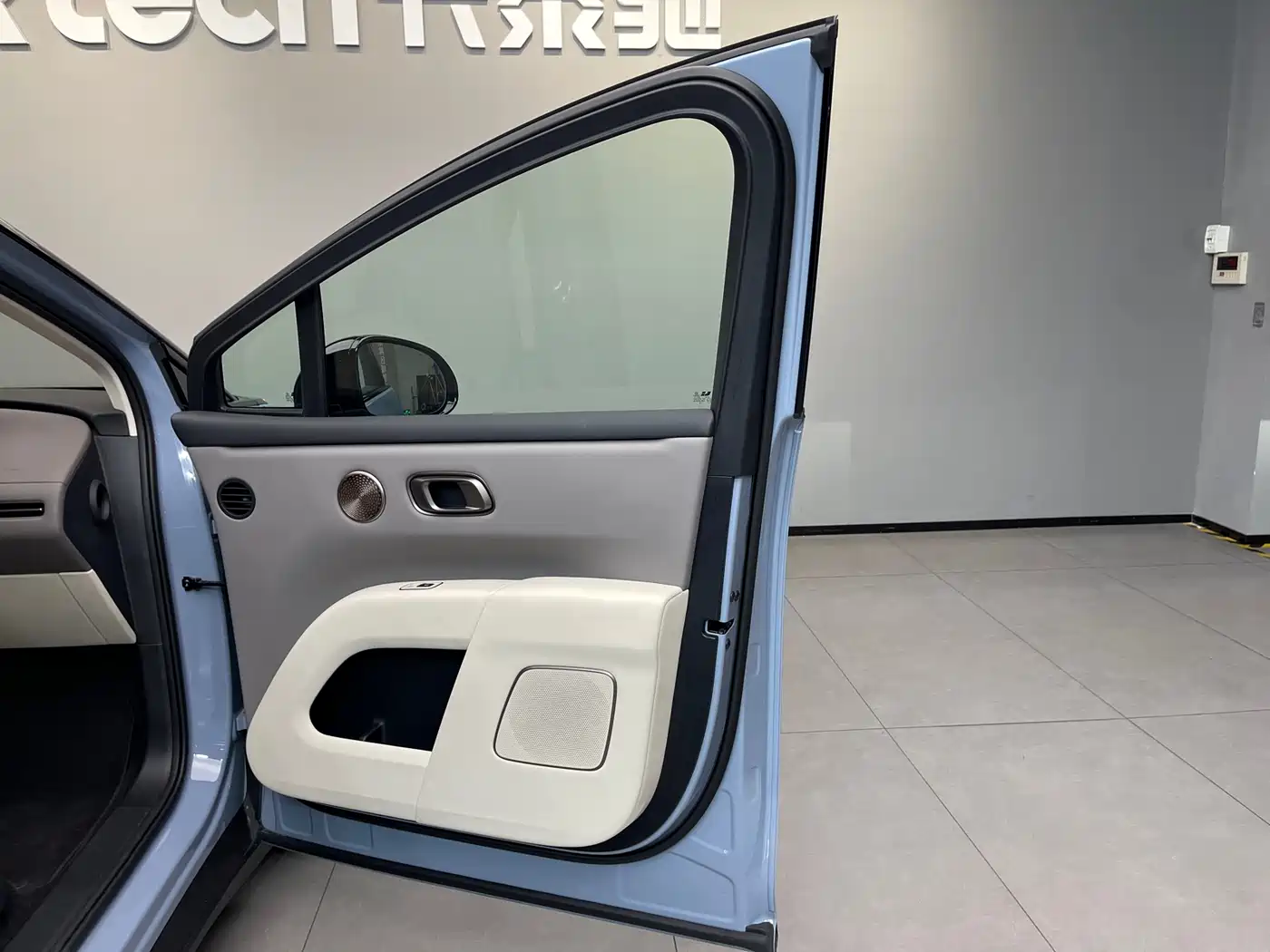 Li Auto Li i8 2025 Standard Edition фото 30