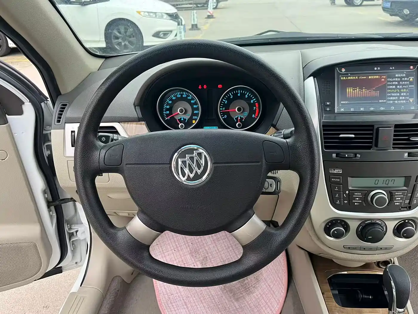 Buick Excelle 2015 1.5L Automatic Classic фото 6