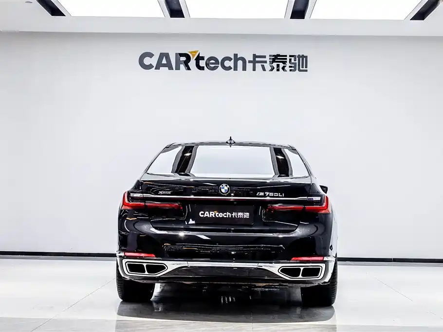 BMW 7 Series 2019 M760Li xDrive V12 Luxury Package фото 30