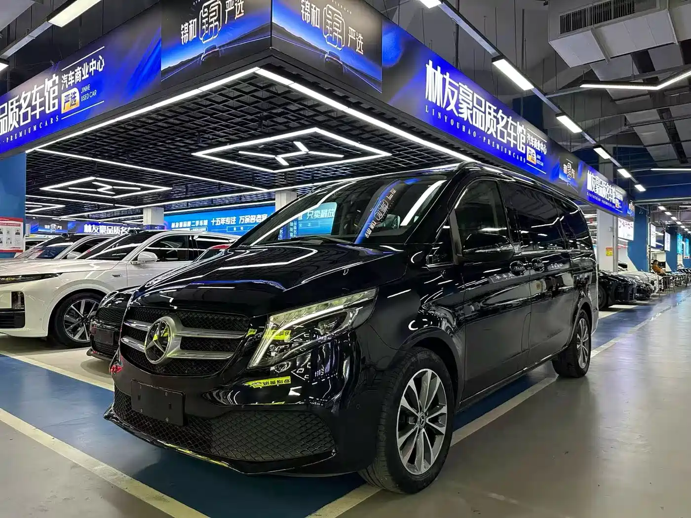 Mercedes-Benz V-Class 2021 V 260 Pilot Edition