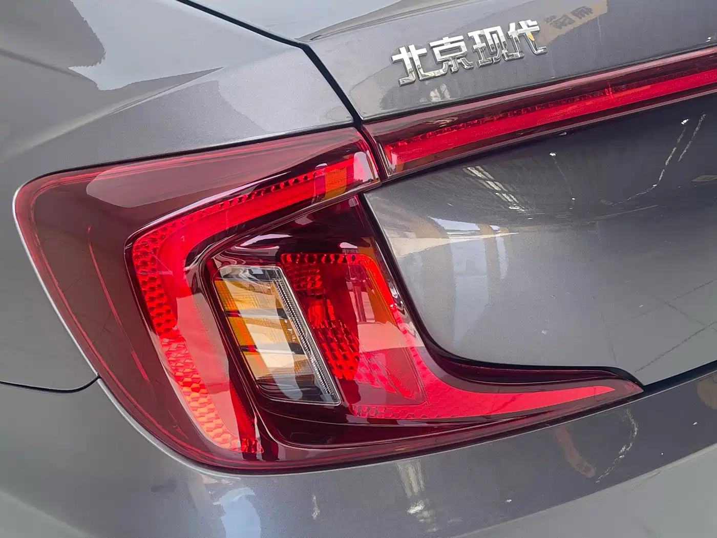 Hyundai Mistra 2021 2021 1.8L CVT LUX Premium