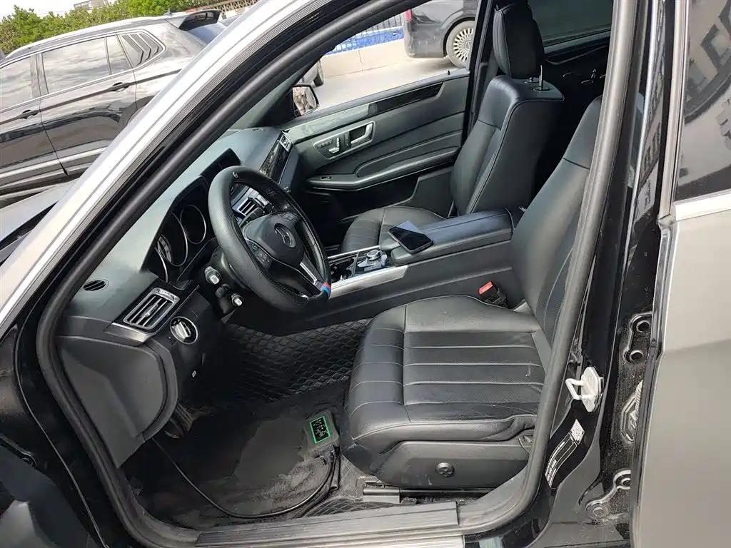 Mercedes-Benz E-Class 2015 Facelift E 260 L Sport фото 15