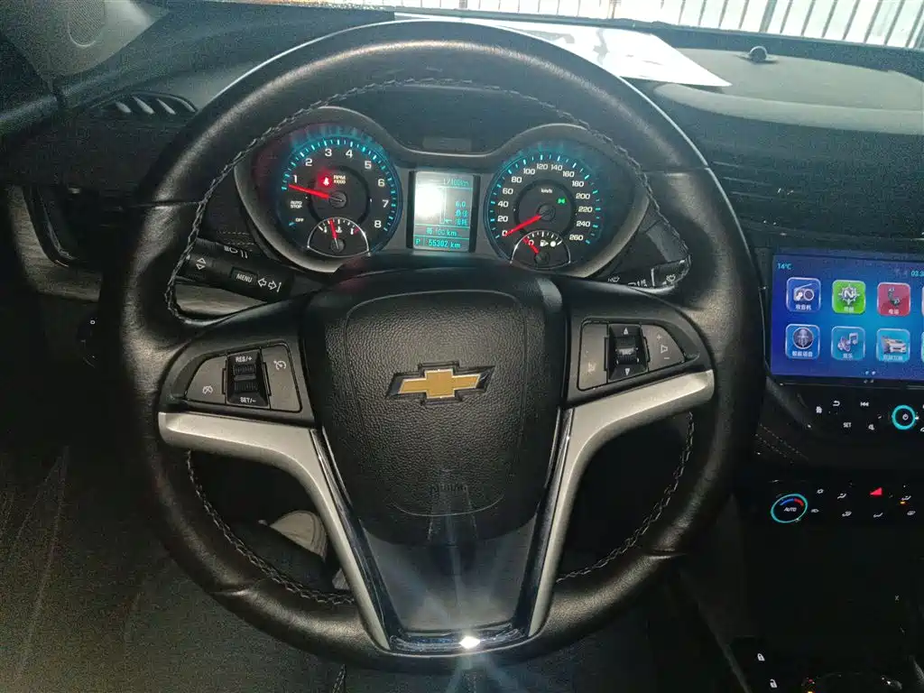 Chevrolet Malibu 2017 1.5T Automatic Luxury Edition фото 6