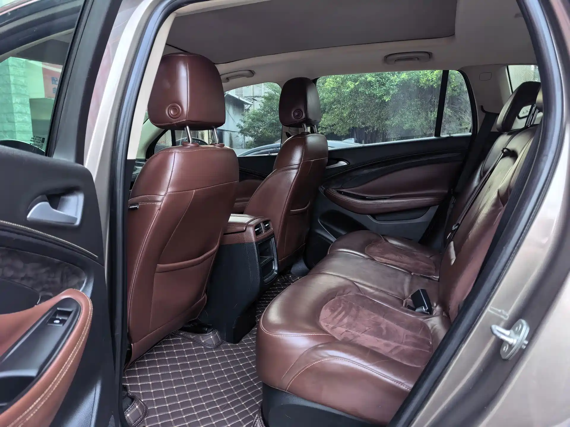 Фото 8 - Buick Envision Plus