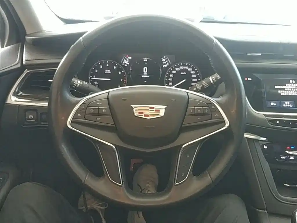 Cadillac XT5 2018 25T Luxury фото 11