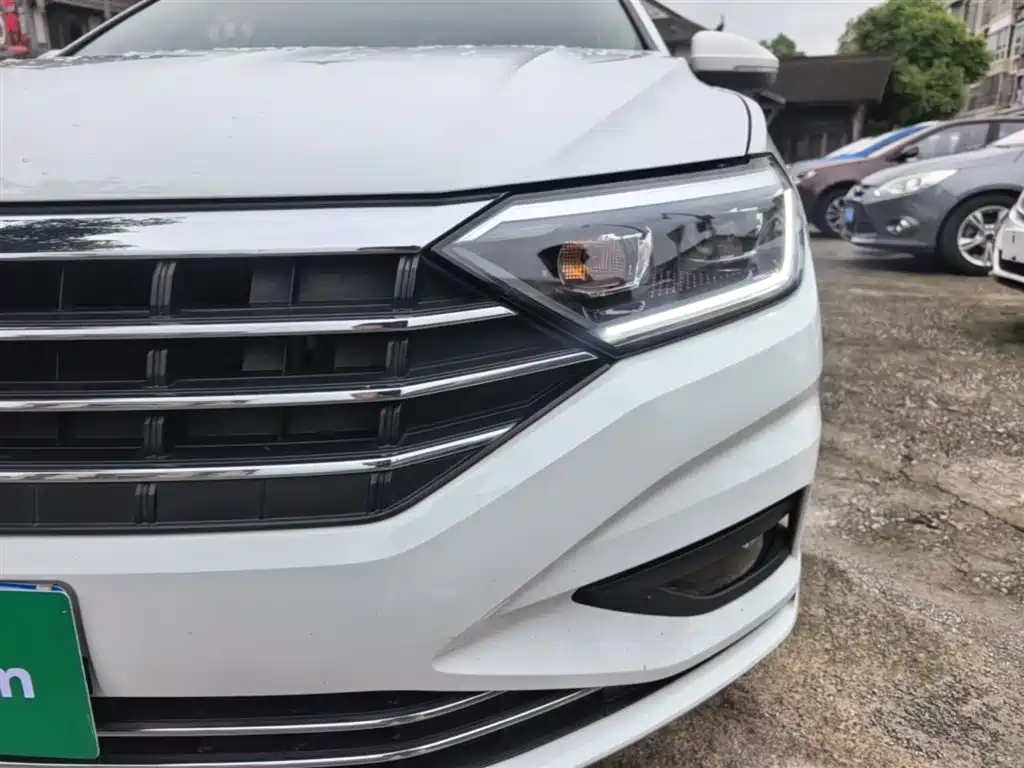 Volkswagen Sagitar 2022 280TSI DSG Soaring Edition фото 24