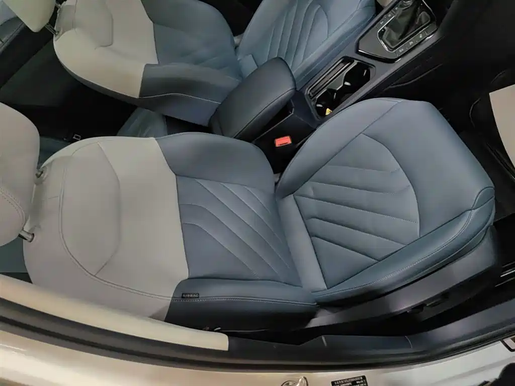 Volkswagen Tharu 2024 300TSI 2WD Moon Premium Edition фото 25
