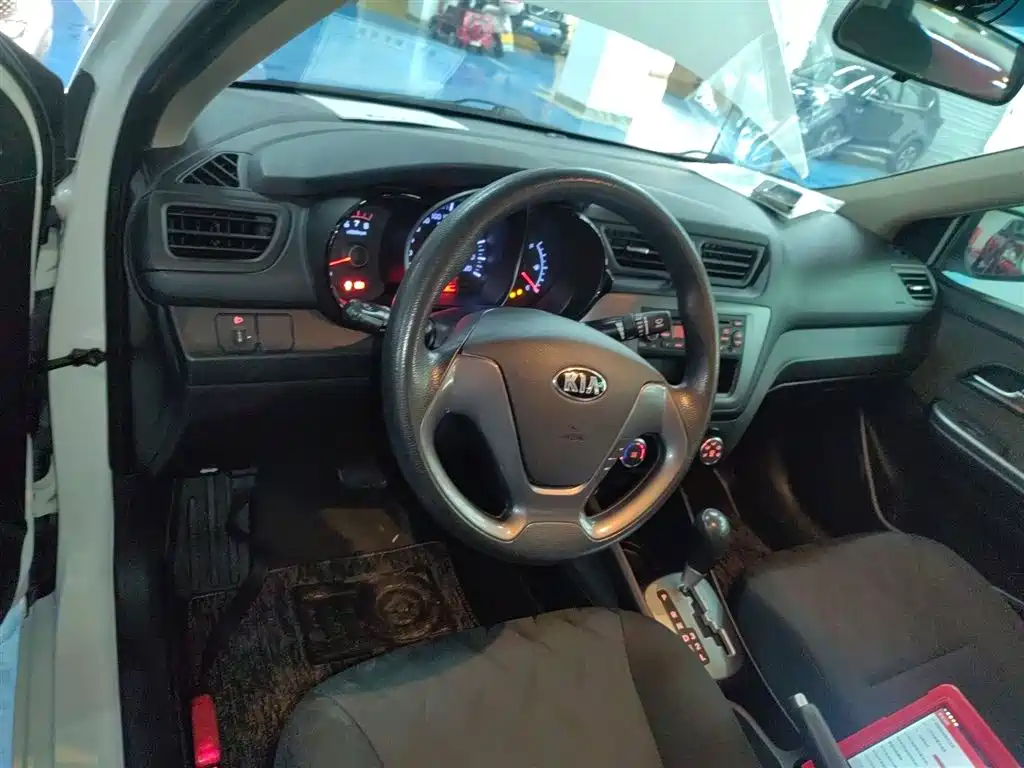 Kia K2 2015 Sedan 1.4L AT GLS фото 6