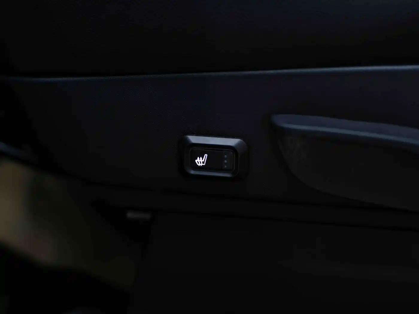 Mitsubishi Outlander 2021 Facelift 2.0L 2WD Comfort Edition 5-Seater фото 23
