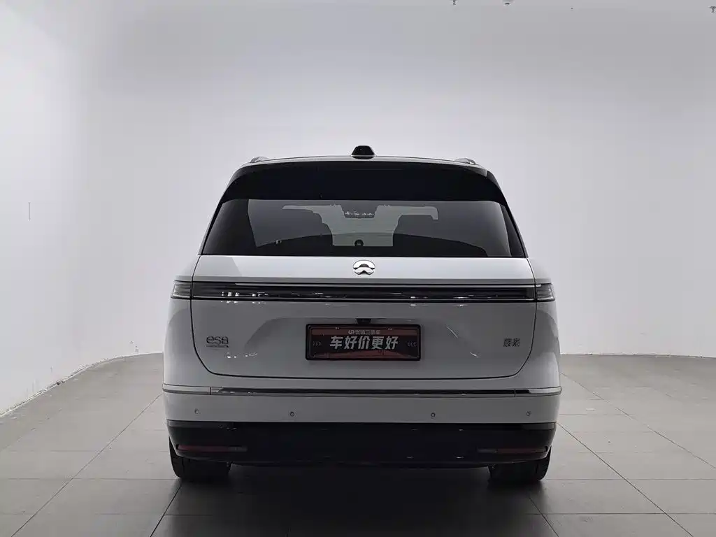 Фото 4 - NIO ES8