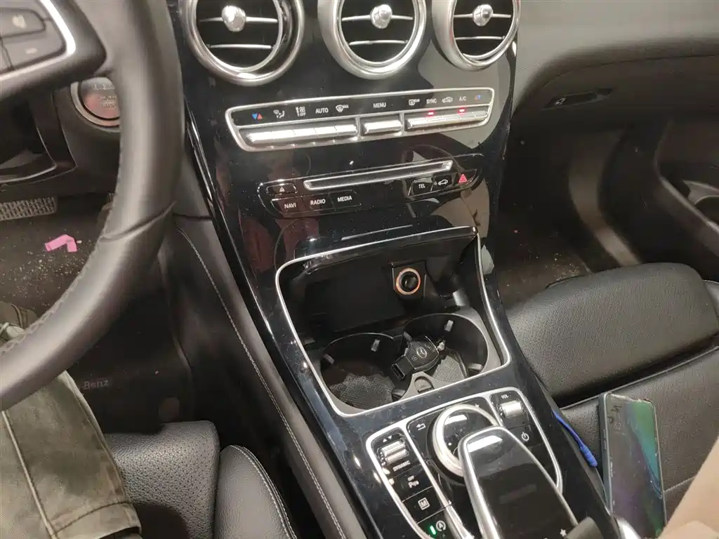 Mercedes-Benz GLC 2016 GLC 200 4MATIC фото 10