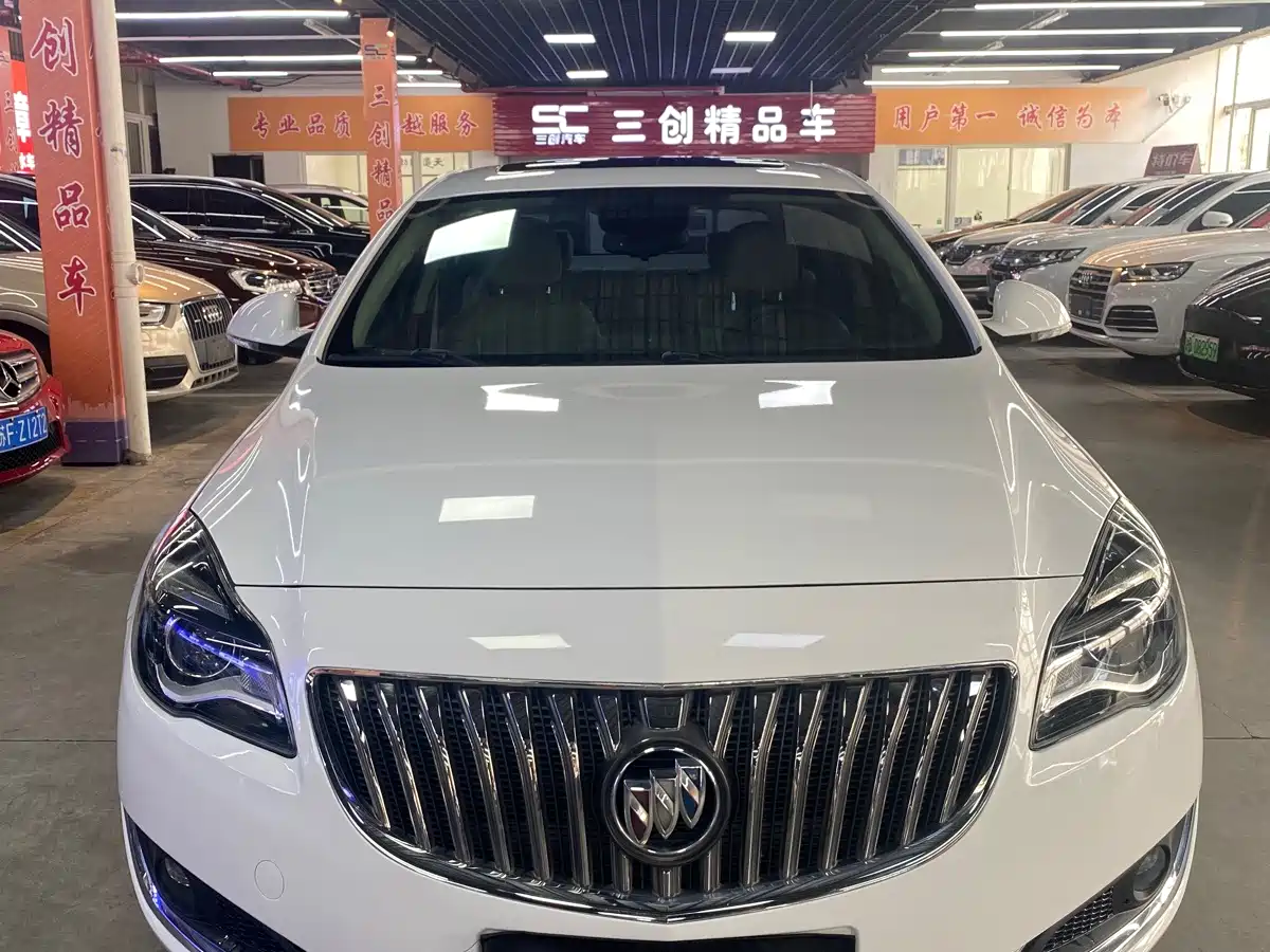Фото 2 - Buick Regal