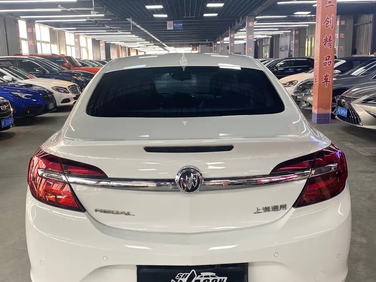 Фото 6 - Buick Regal