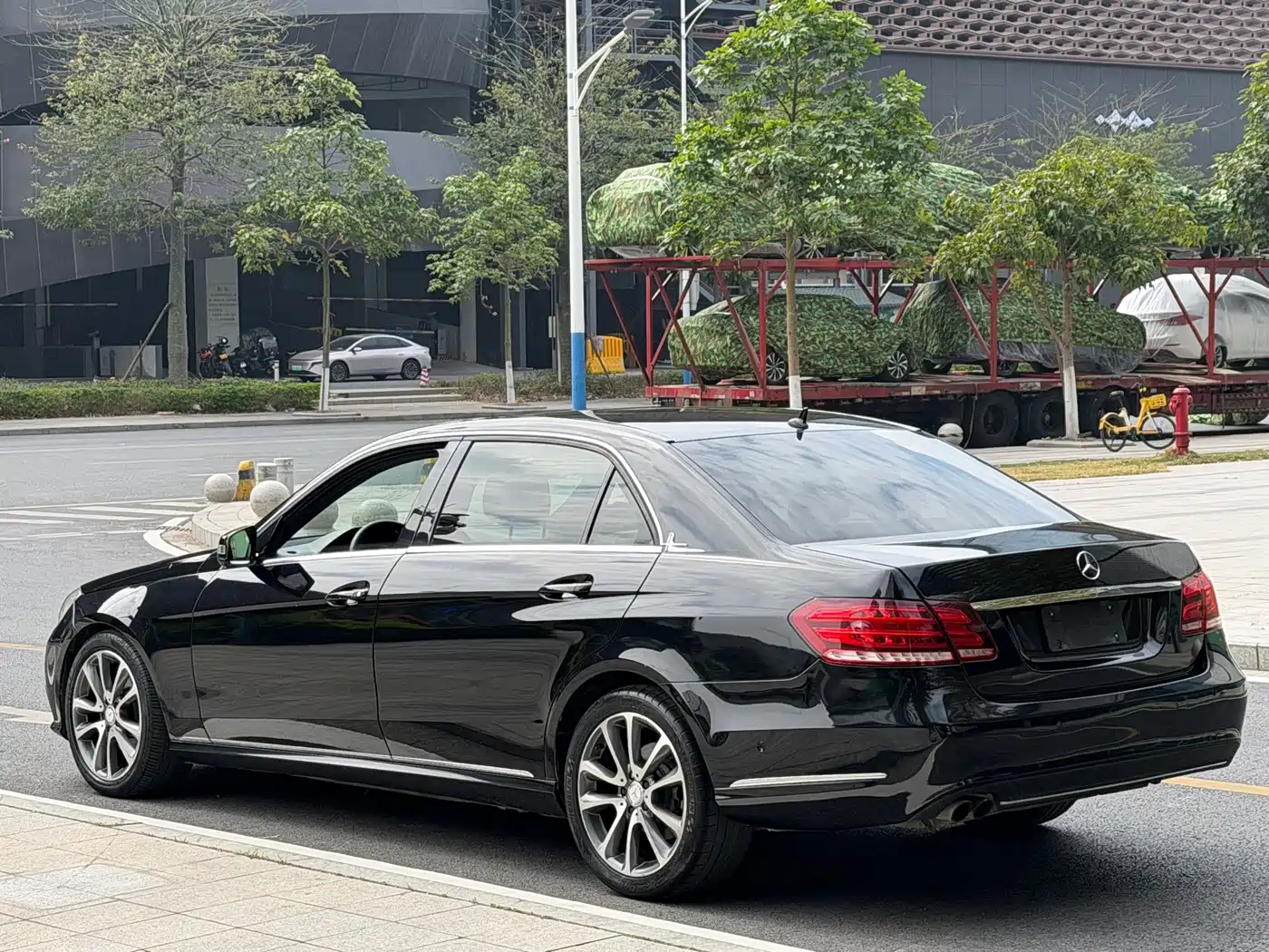Mercedes-Benz E-Class 2014 E 260 L Sport фото 5
