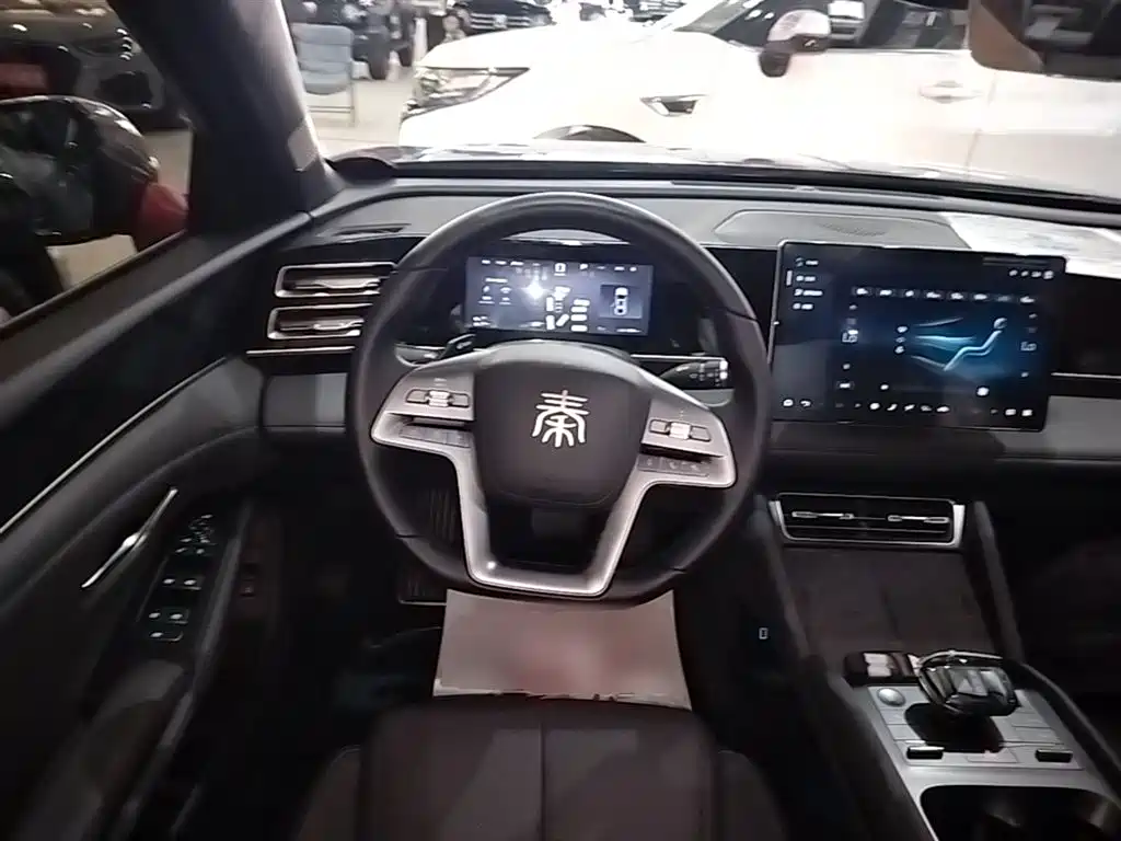 BYD Qin L 2025 DM-i Smart Drive Edition 120KM Surpassing фото 11