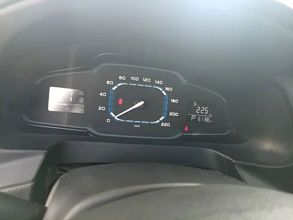 Roewe 360 2017 2017 1.5L Auto Luxury Edition