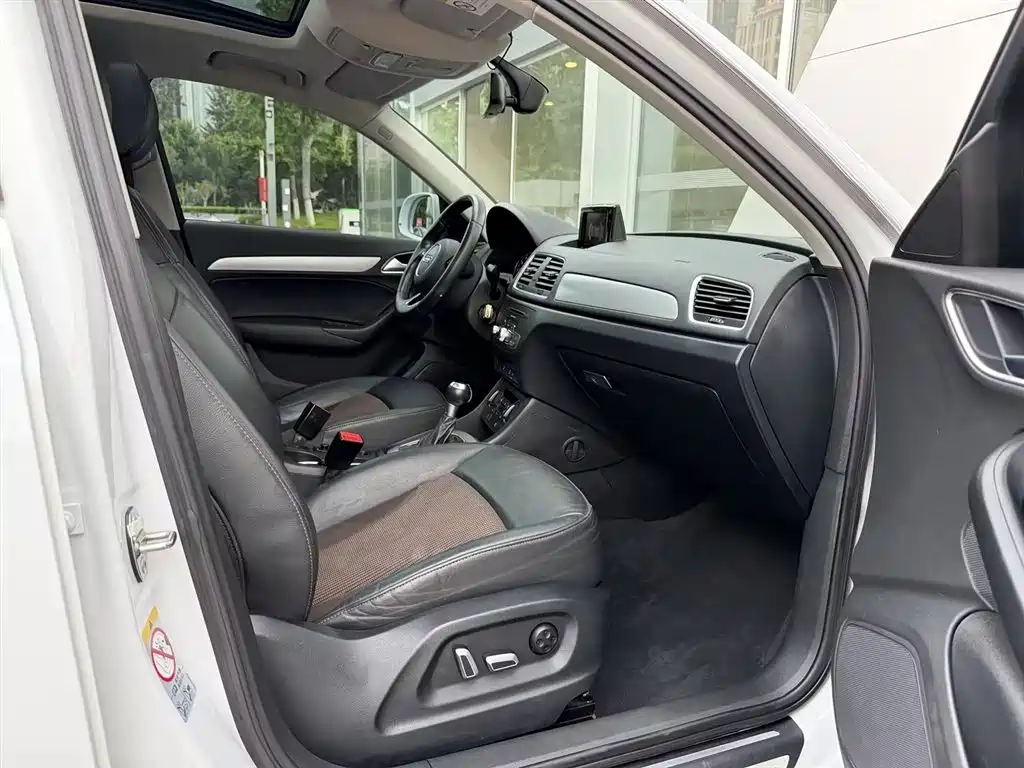 Audi Q3 2017 35 TFSI Fashion фото 6