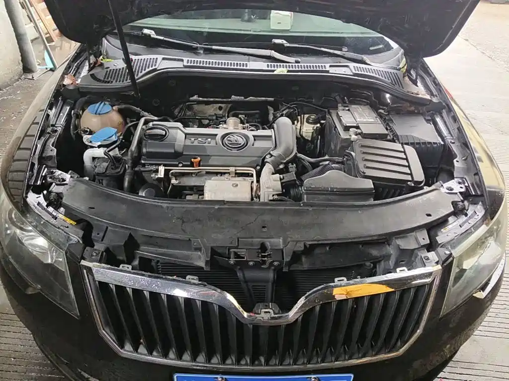 Photo 9 - Škoda Superb