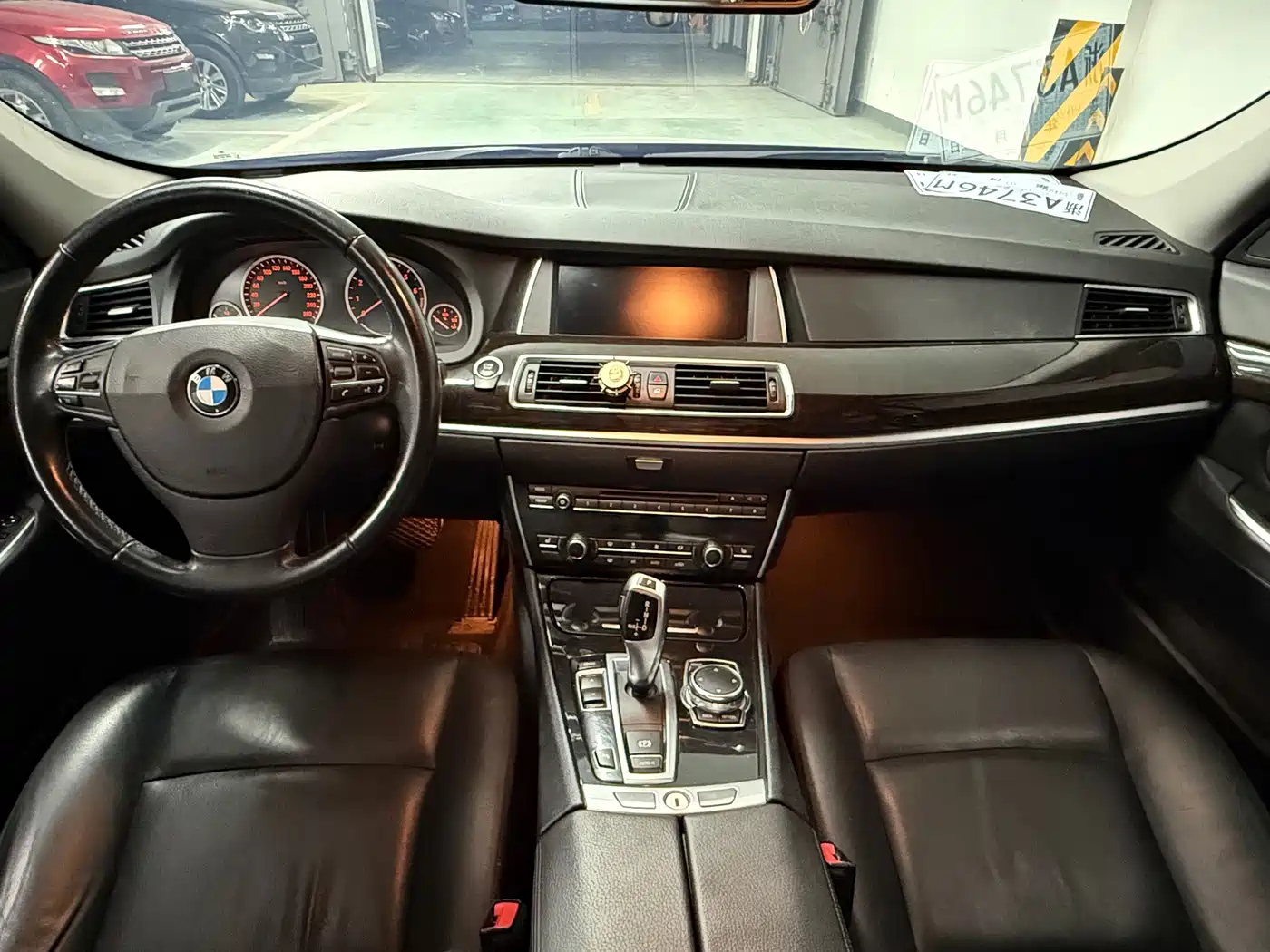 BMW 5 Series GT 2016 2015 528i Leading
