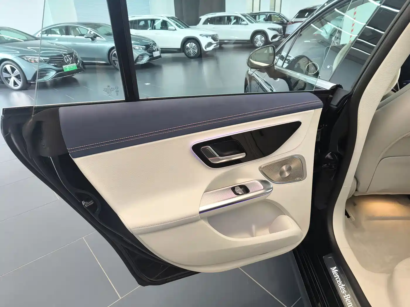 Mercedes-Benz EQE 2025 2025 500 4MATIC Pioneer
