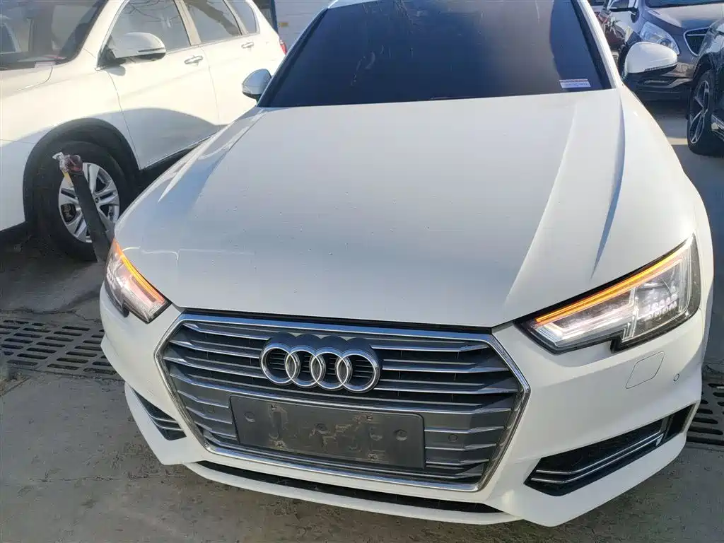 Audi A4L 2018 30th Anniversary 40 TFSI Fashion фото 3