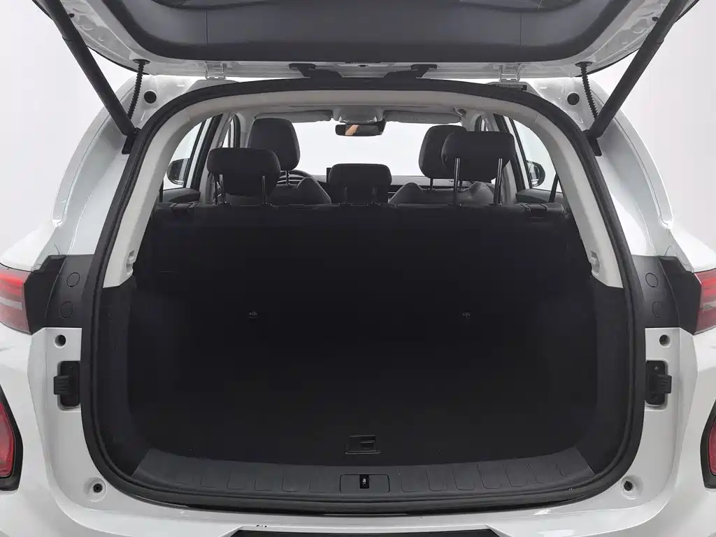 Skyworth Auto Skyworth HT-i 2024 2023 1.5L PHEV 115KM Smart Dragon Edition