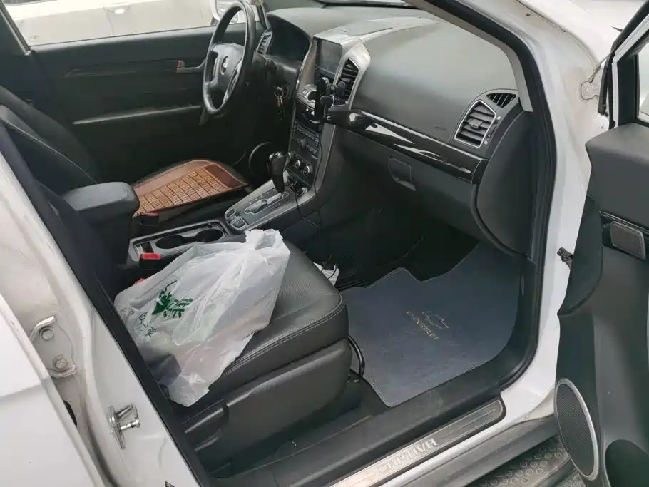 Chevrolet Captiva 2014 2014 2.4L 4WD Flagship 7-seater