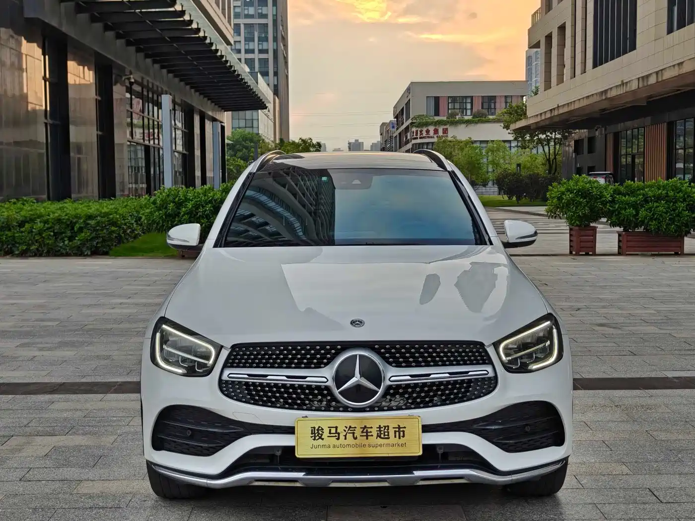 Mercedes-Benz GLC 2020 Facelift GLC 300 L 4MATIC Dynamic фото 18