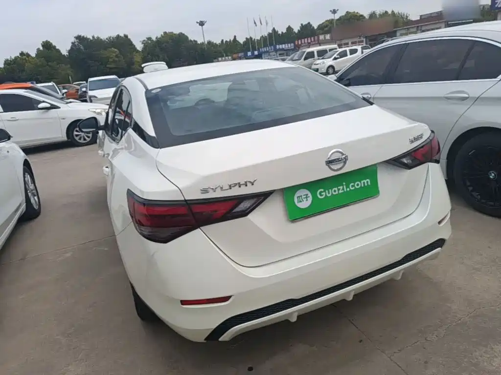 Nissan SYLPHY, миниатюра 23